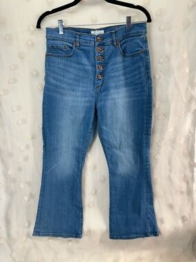 LOFT Women’s High-Rise Button-Front Kick Crop Flare Jeans Size 29/8P